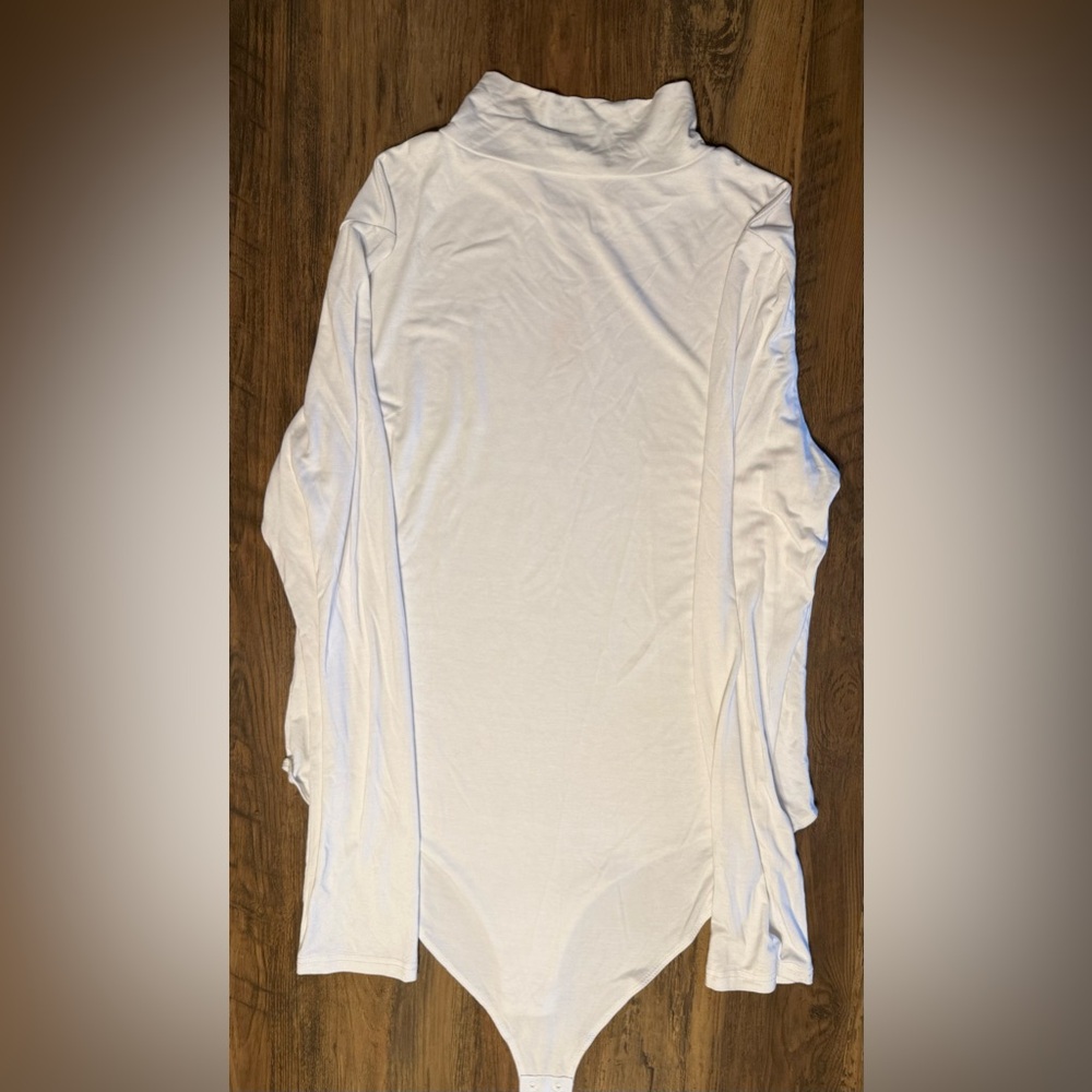 MangoPop White Long Sleeve Turtleneck Bodysuit